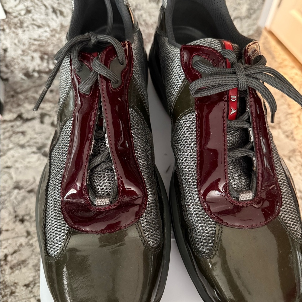 Prada Gray and Red Sneakers Sleek Modern Design